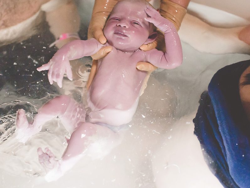Why should I choose to have a waterbirth? – My Expert Midwife