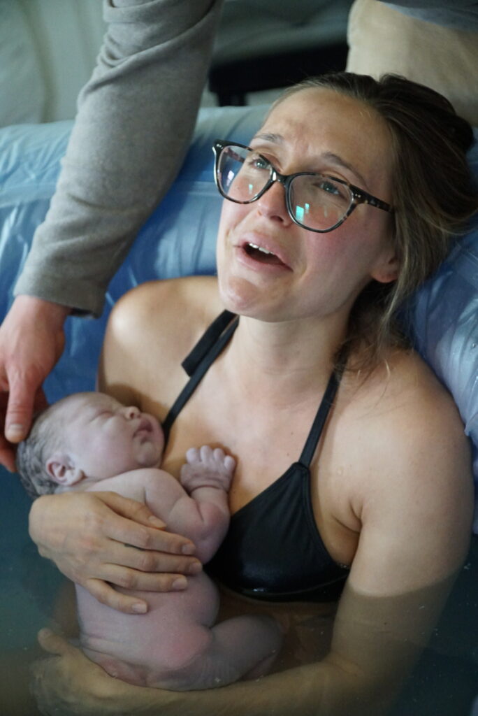 Largest Waterbirth Study Proves it's Safe for Mom and Baby (Updated)