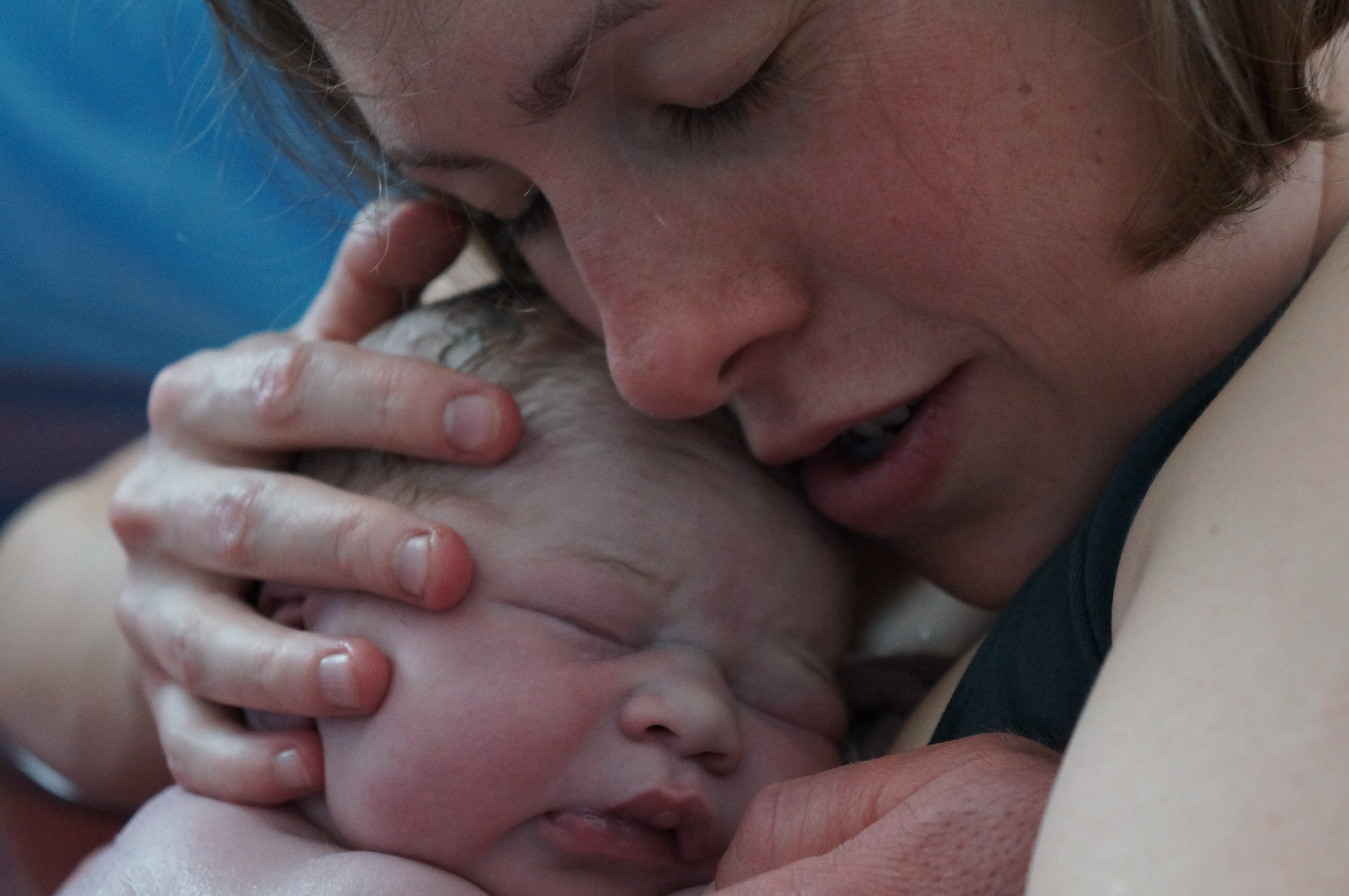 Midwife shares benefits, risks of water birth