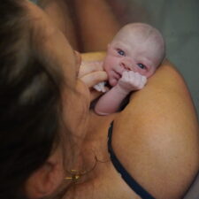 mom-gazing-at-newborn-baby