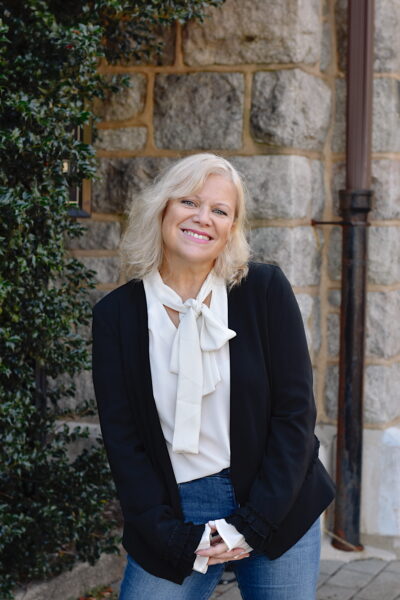Illona De Santis, CNM