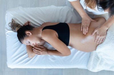 pregnant-woman-having-a-prenatal-massage