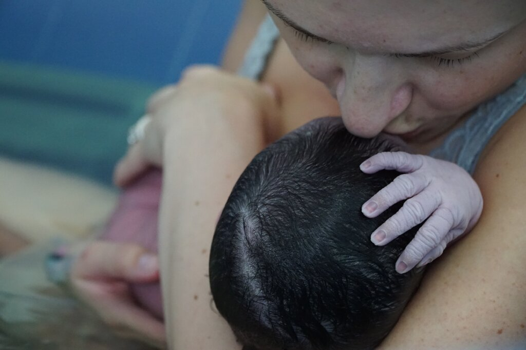 Largest Waterbirth Study Proves it's Safe for Mom and Baby (Updated)